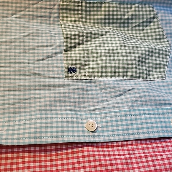 Izod multi color gingham long sleeve button up shirt size small - Picture 3 of 9